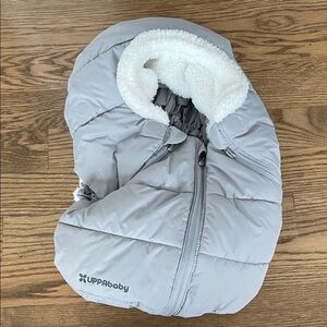 UPPAbaby Gray Infant Car Seat Cover